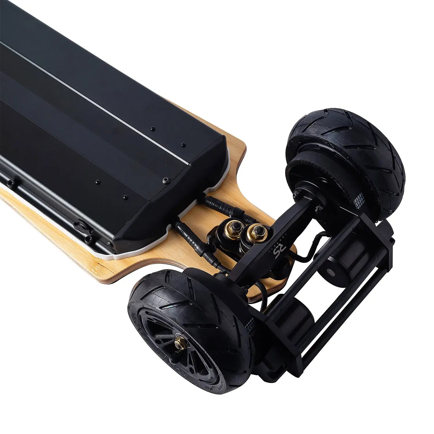 Close up of 150mm pneumatic all terrain wheels and dual belt drive motors on Verreal RS Pro Max.