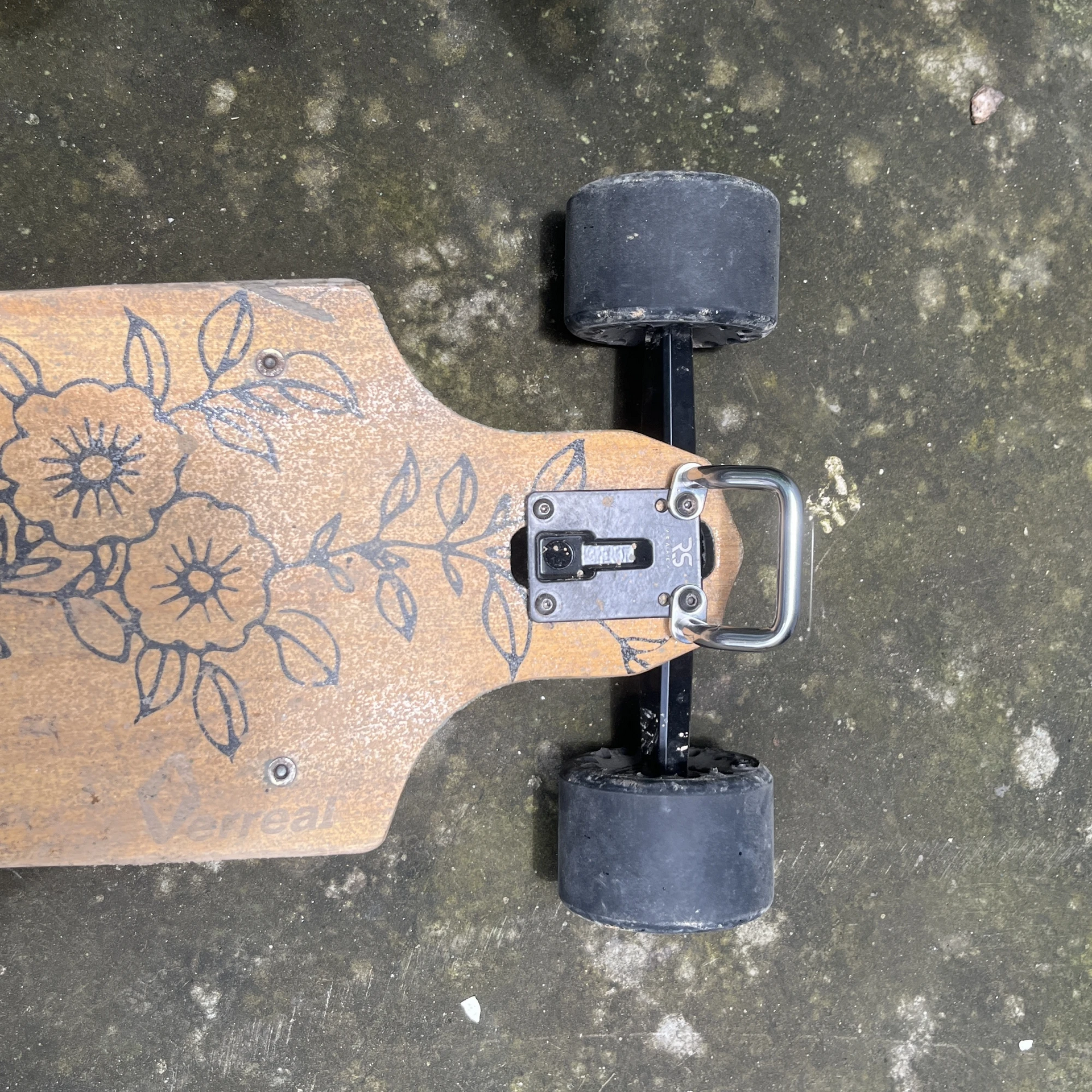 Carrying Handle for Skateboard – Verreal Boards