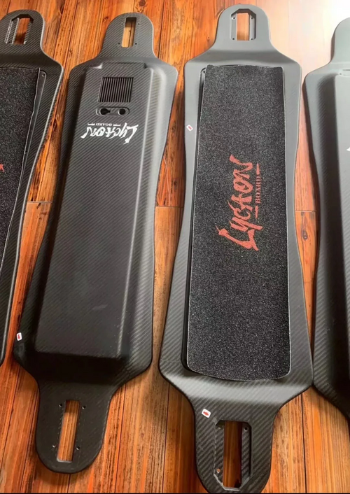 Brand New Carbon Fiber Deck for Electric Skateboards Longboards Lightweight High-Strength Performance Skateboard Longboard Deck