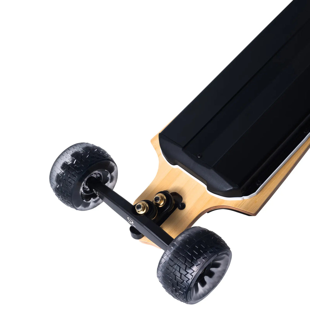 Verreal RS Ultra equipped with a 66A continuous current FOC ESC, supporting up to 16S voltage.