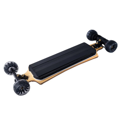 888Wh high-discharge battery pack using Samsung 50S 5000mAh cells for 65km extreme long range.