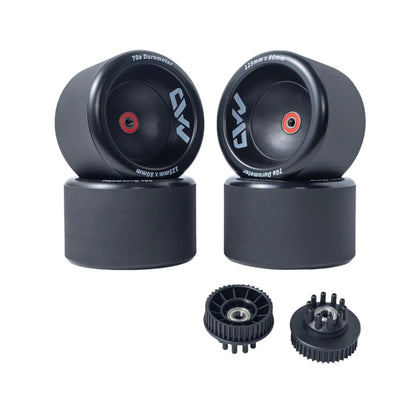 Mad Max 125mm Electric Skateboard Wheels set showing four 125mm wheels with two 45T plastic pulleys for belt drive electric skateboard setups