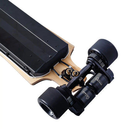 Pro-performance e-board with 66A continuous current FOC ESC and high-grip 105mm Mad Wheels V2.