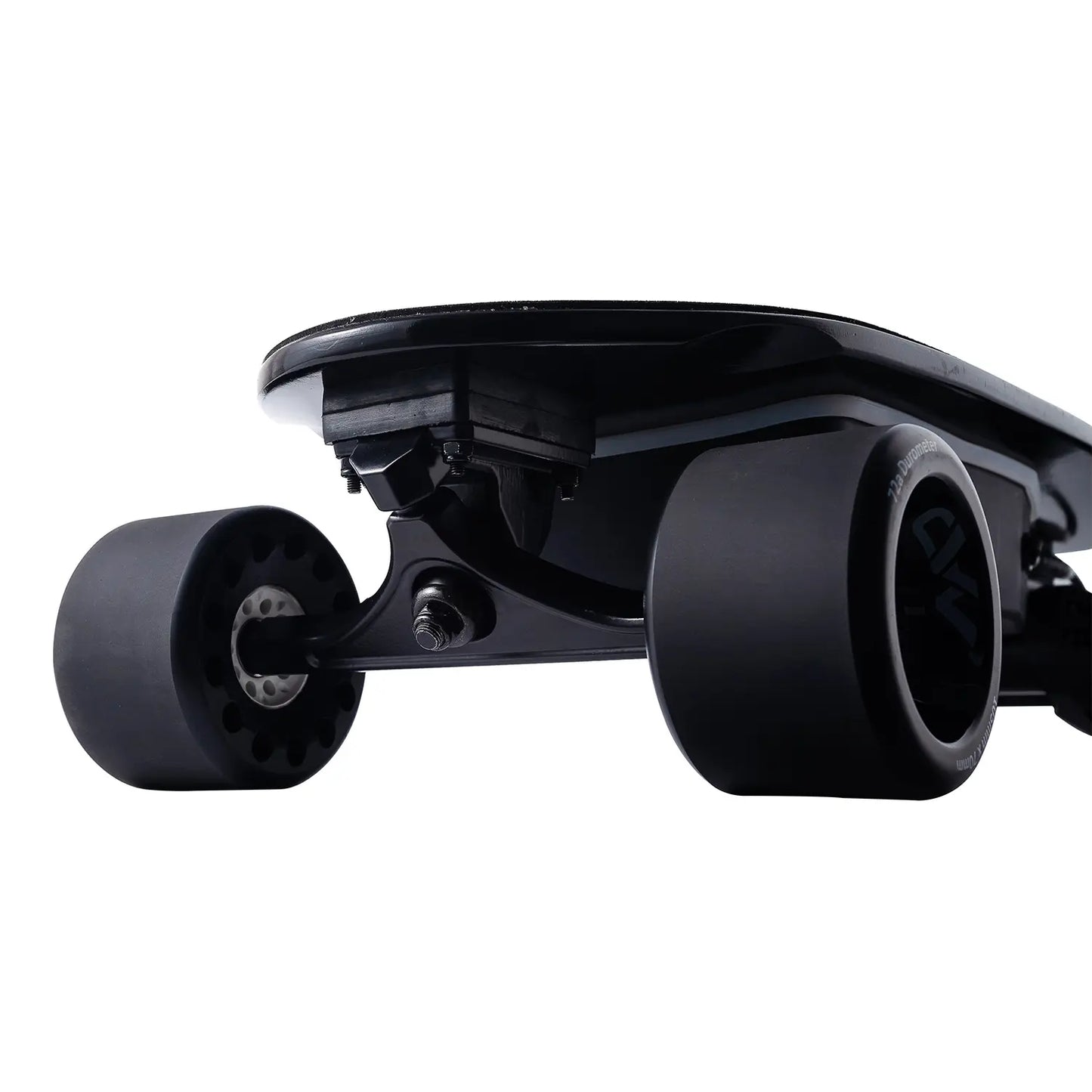 Low angle shot of Verreal ACE with Mad Wheels V2, emphasizing the stability and comfort of this electric skateboard for commuting.