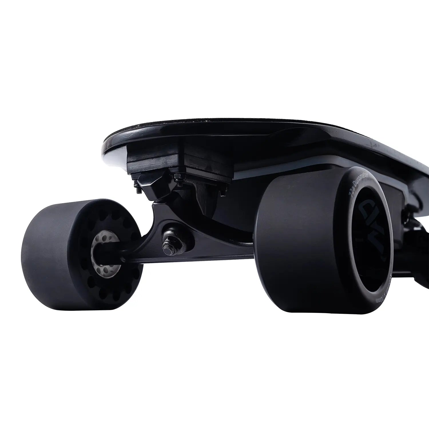 Low angle shot of Verreal ACE with Mad Wheels V2, emphasizing the stability and comfort of this electric skateboard for commuting.