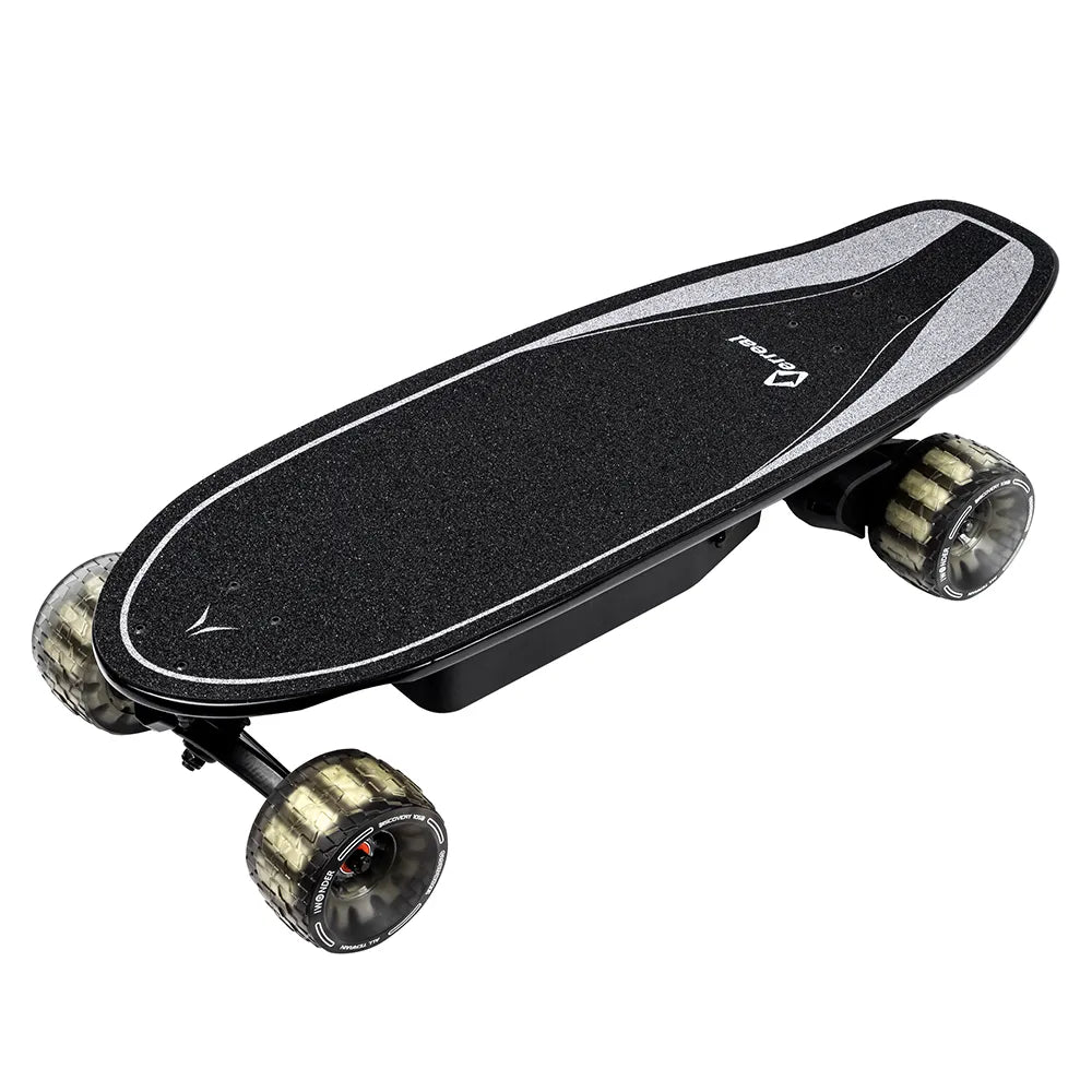Perspective view of Verreal ACE mini electric skateboard featuring 105mm Cloudwheels for the ultimate electric skateboard for commuting experience.