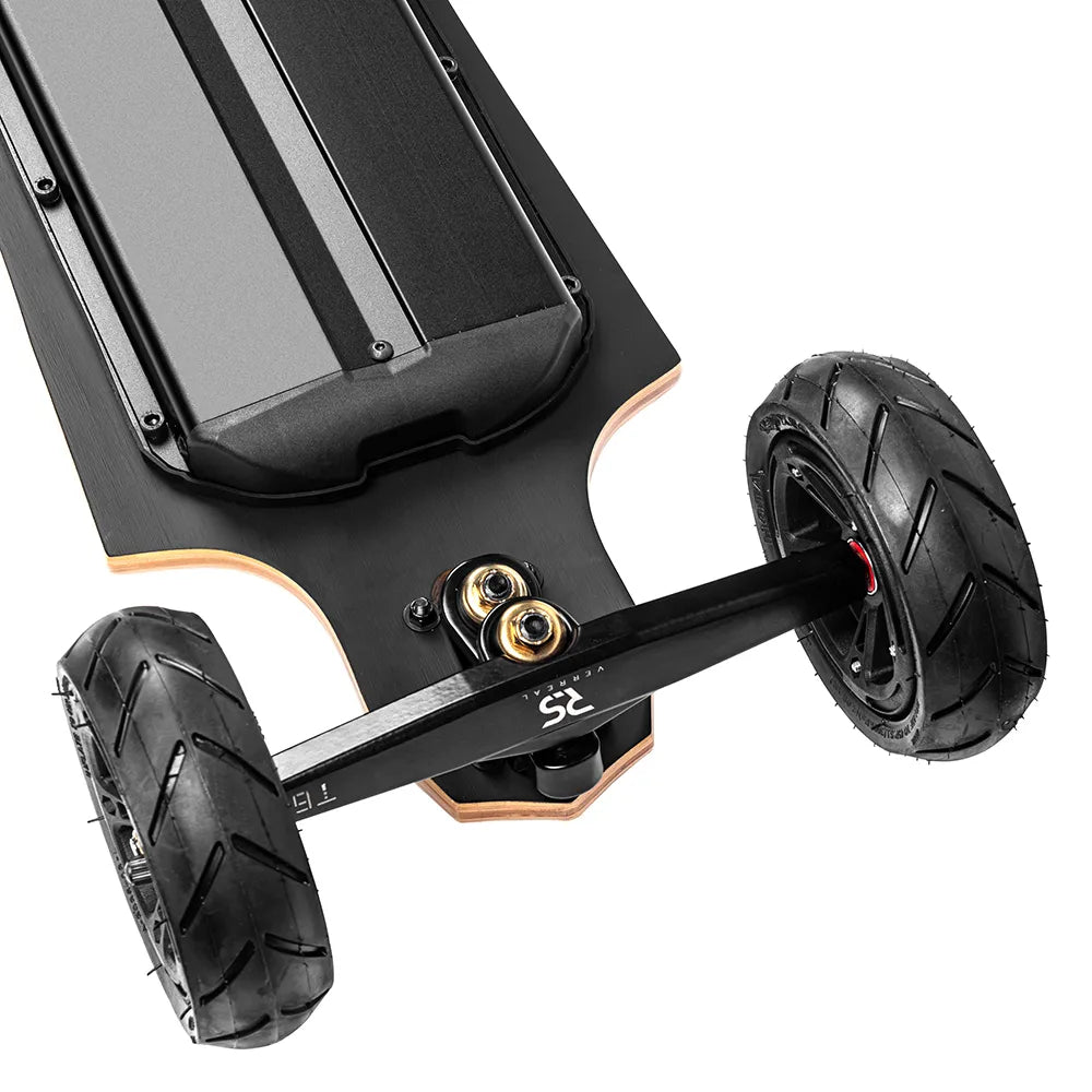 740Wh battery enclosure on Verreal RS all terrain electric skateboard delivering around 40 km real-world range
