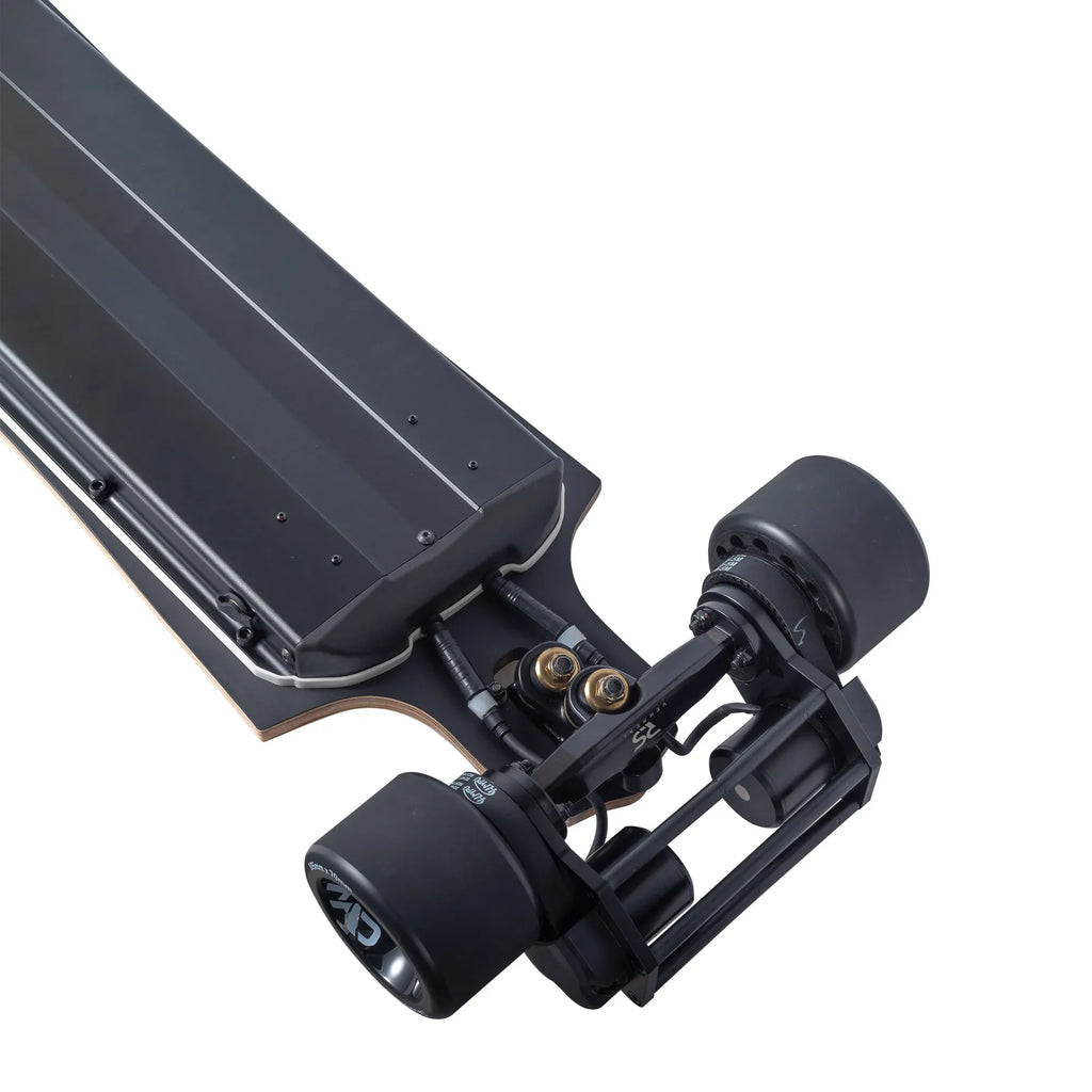 Rear truck and motor system on Verreal RS Neo electric skateboard with Mad Wheels V2