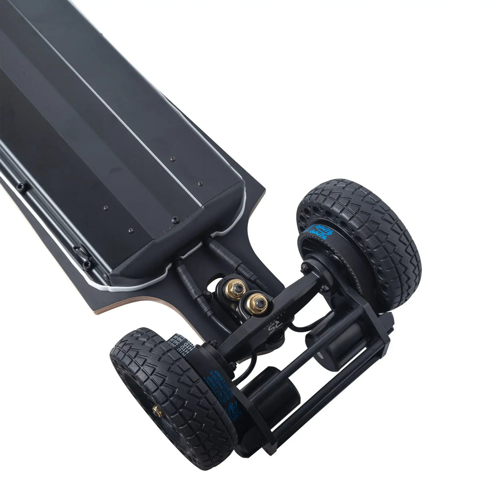 Rear truck and 160mm Airless wheels on Verreal RS Neo electric skateboard