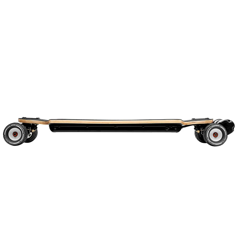 verreal-rs-pro-long-range-electric-skateboard-side-profile-100mm-cloudwheel-hydro.webp